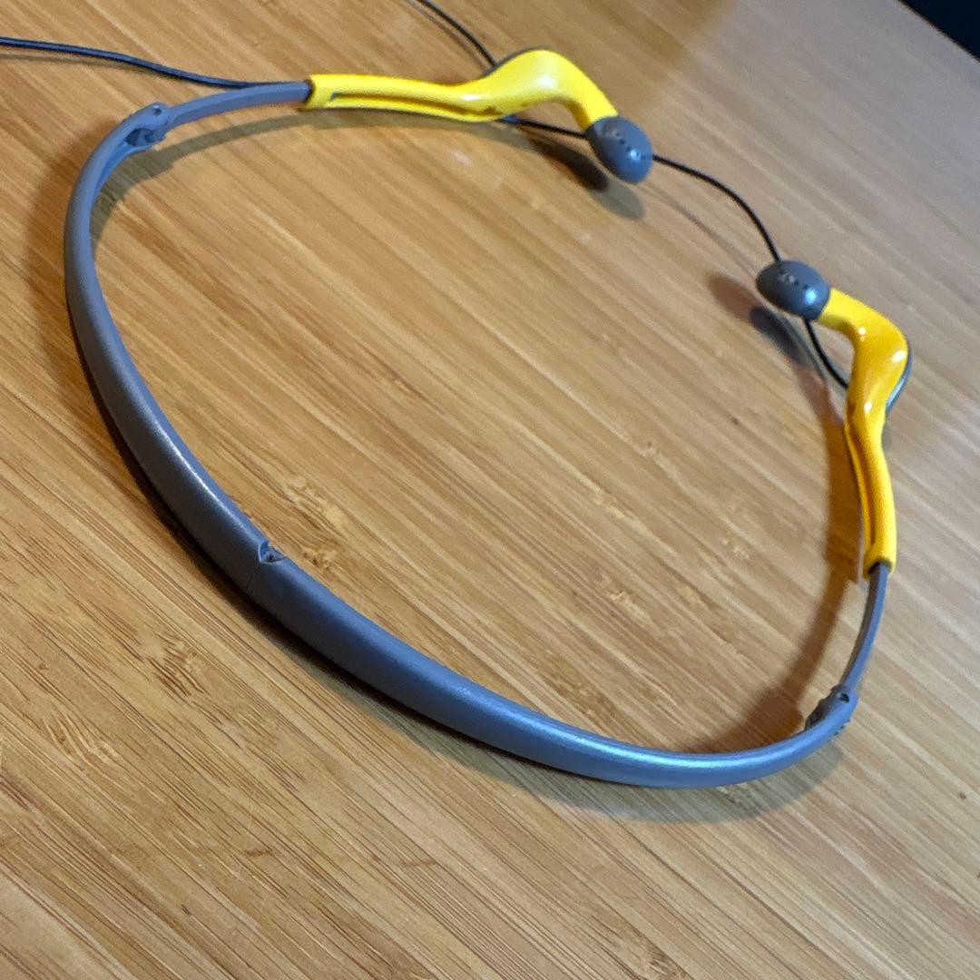 ソニースポーツ　SONY sports mdr-a30