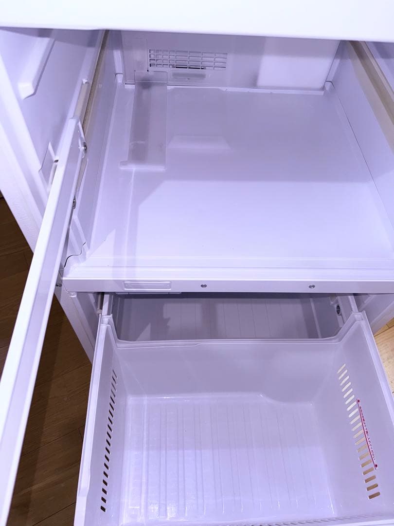 Panasonic スリム冷凍冷蔵庫 NR-C343CL-W（ホワイト）　左開き