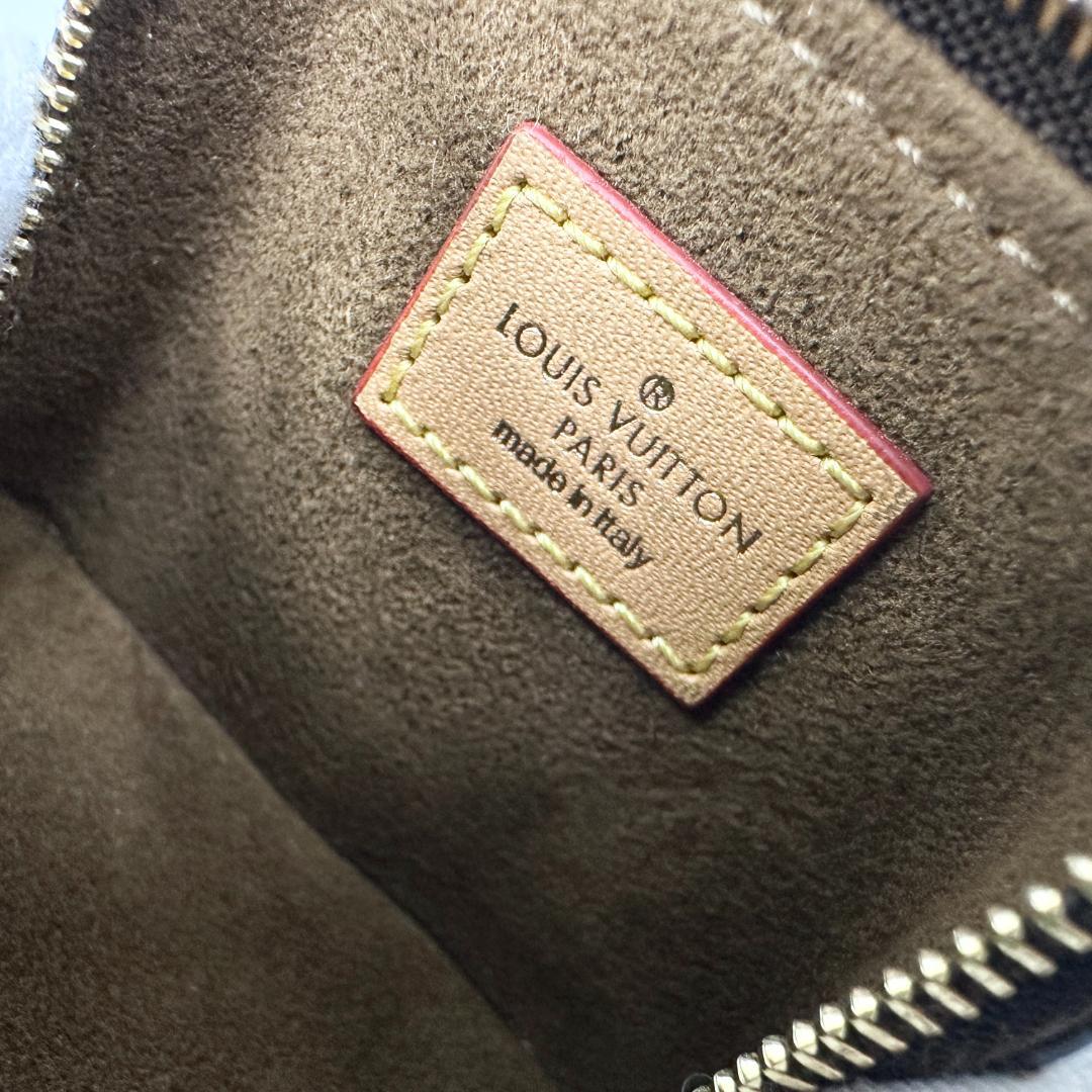 ルイヴィトン 3067 キーホルダー モノグラム バッグチャーム