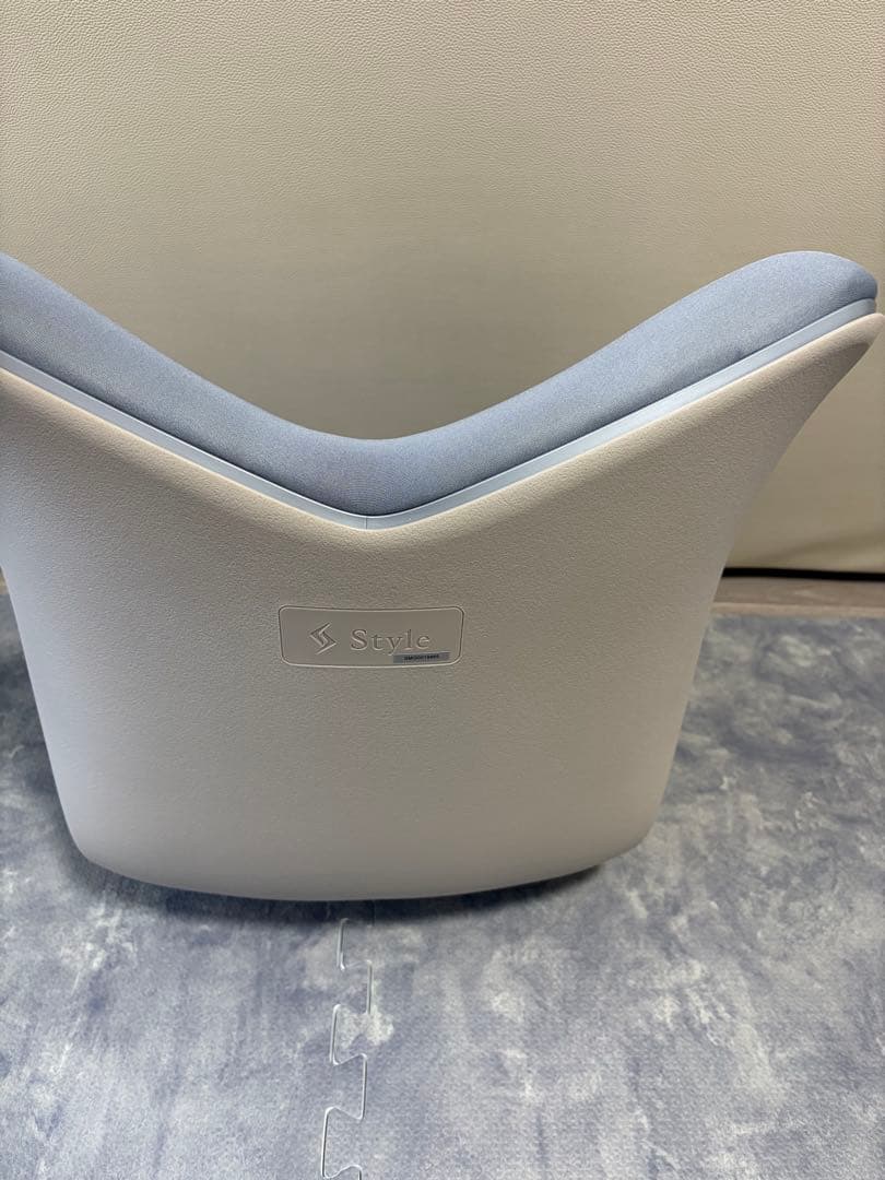 極美品Style PREMIUM（スタイルプレミアム） グレー MTG 骨盤矯正