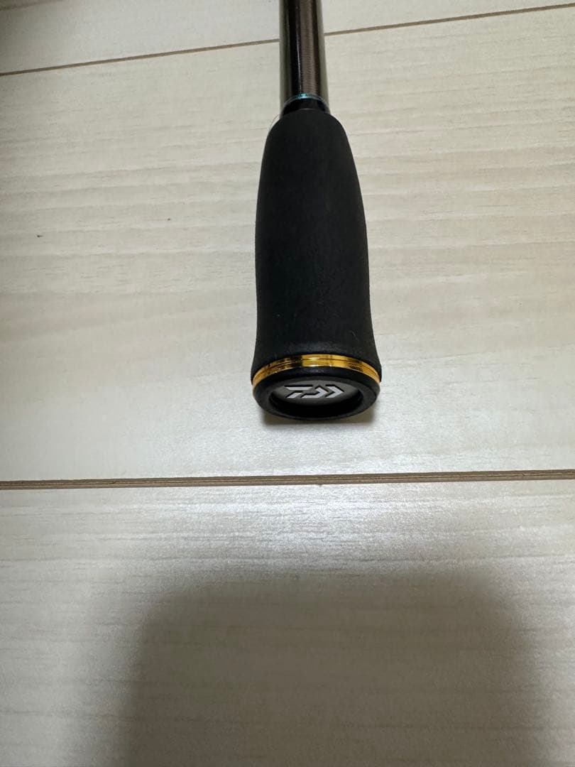 正午まで限定価格　エメラルダス　EX 89L-HD　DAIWA　ダイワ　エギング