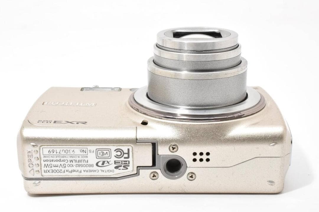 FUJIFILM FinePix F200EXR シルバー ＃A322