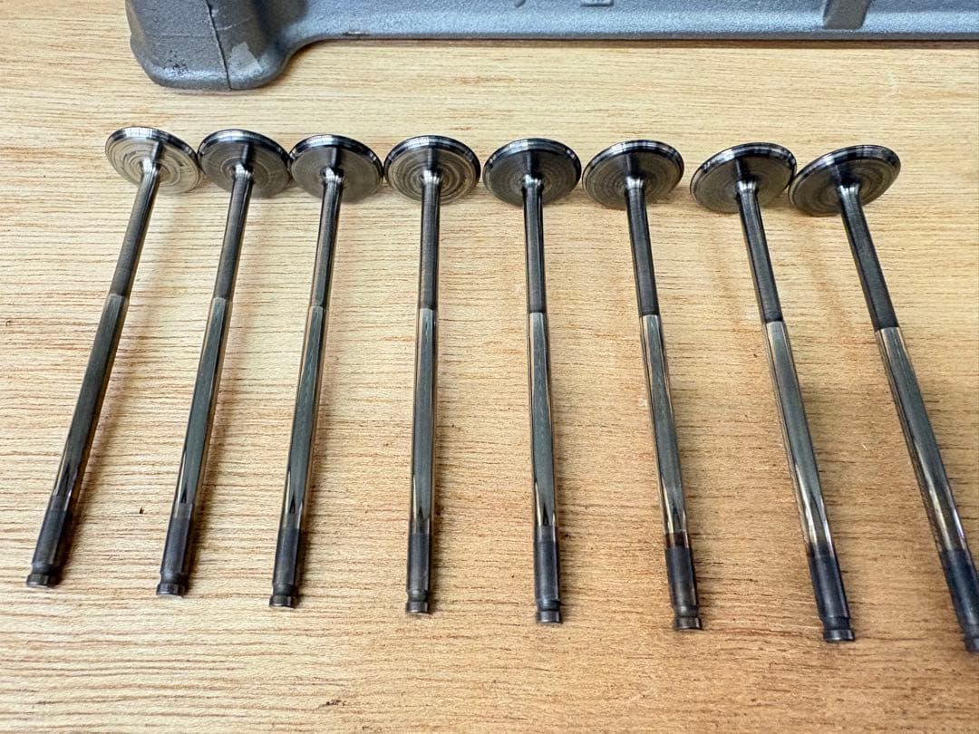 (7) バリオス 1型 シリンダーヘッド