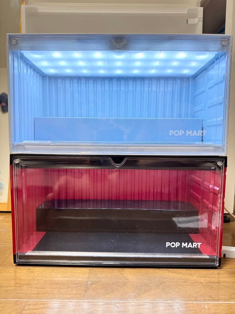 POP MART 100% ライト付き ディスプレイ コンテナ 2個セット