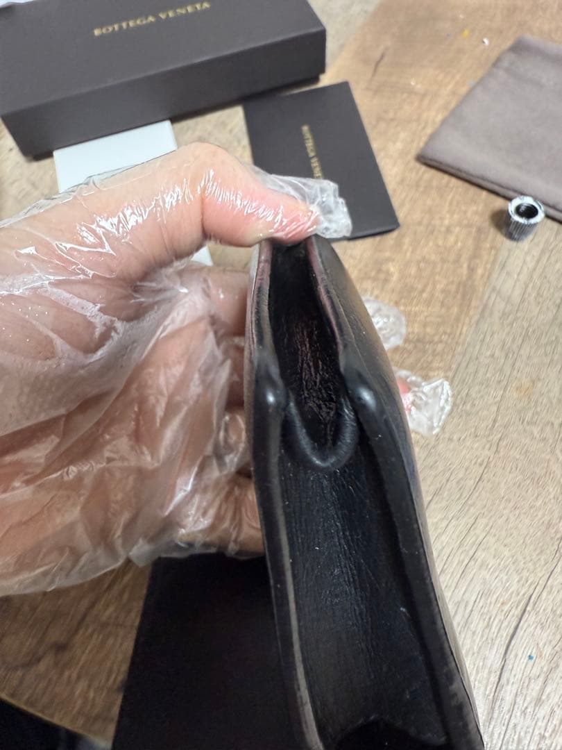 ボッテガ　名刺入れ　箱　袋付き　鑑定済み