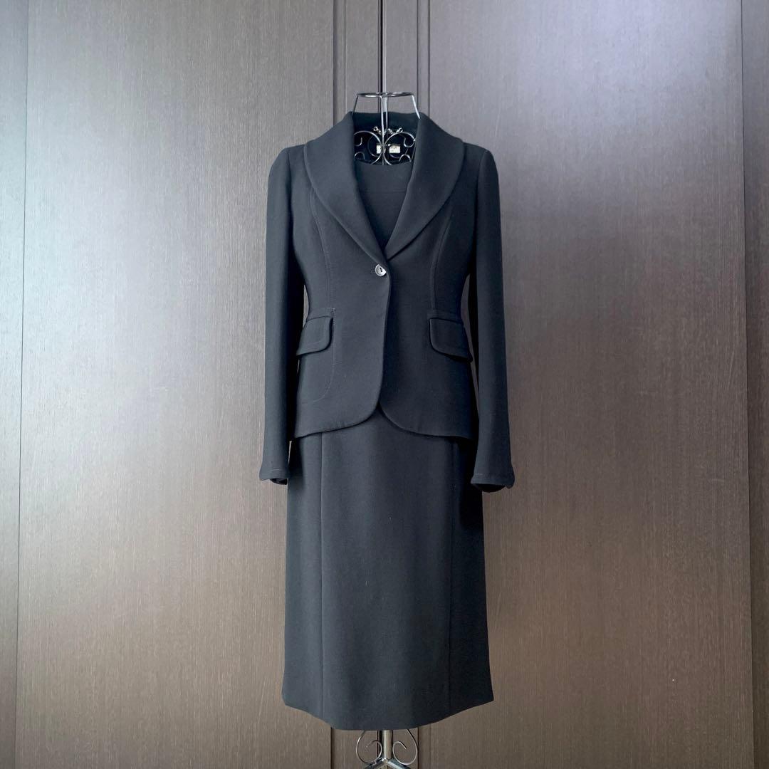 美品 AGNONA ヴァージンウール フォーマル アンサンブル クリーニング届