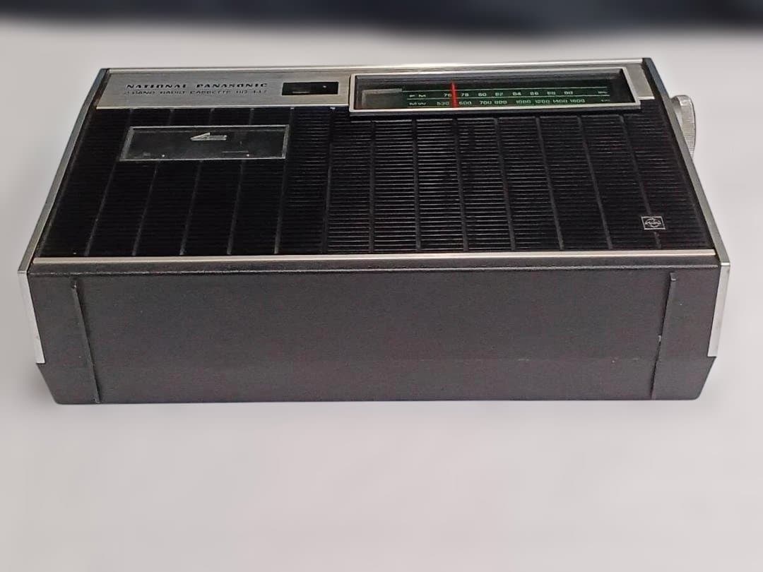 新品カセットテープ 電源コード付　NationalナショナルラジカセRQ-447