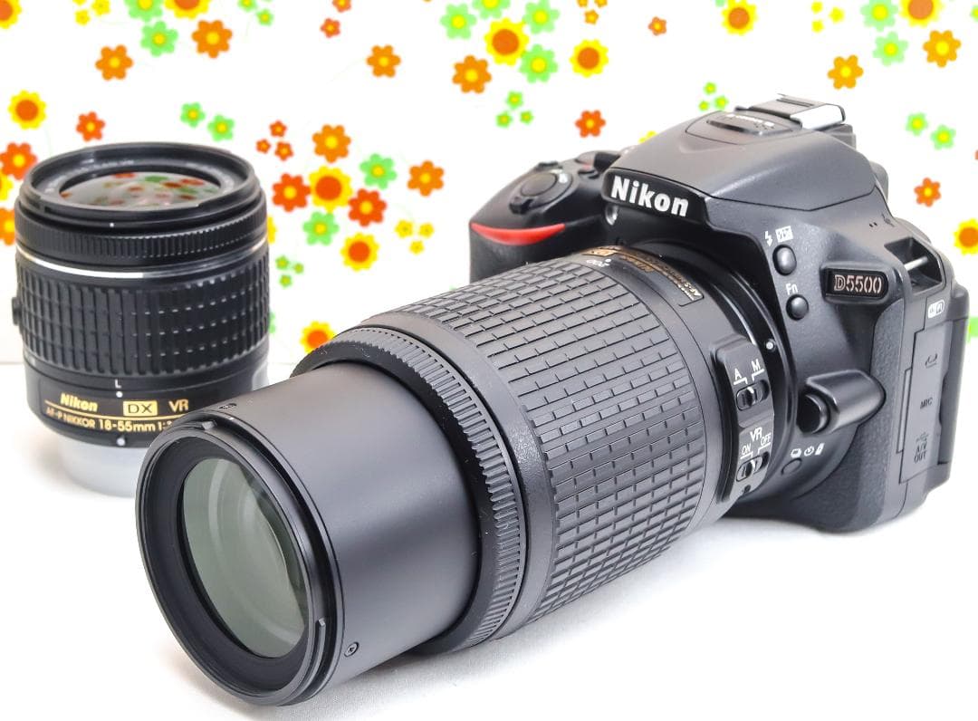 Nikon D5500☆Wi-Fi内蔵☆高性能一眼レフ☆自撮り可能☆ダブルレンズ