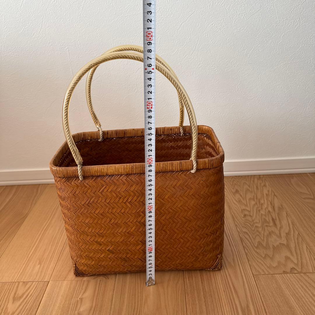 古道具　竹の市場かご　竹籠　篠竹　鈴竹　買い物かご　ヴィンテージ 竹細工