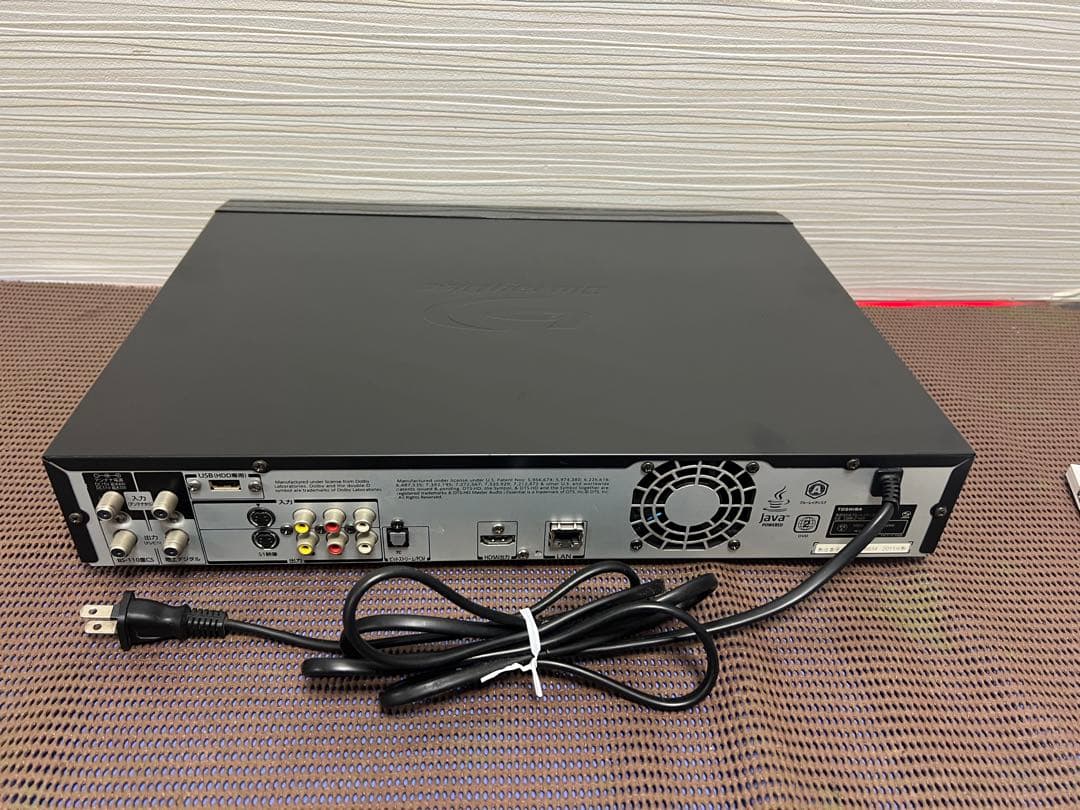 東芝 レグザDBR-Z160 ブルーレイレコーダー中古動作品美品リモコン未開封