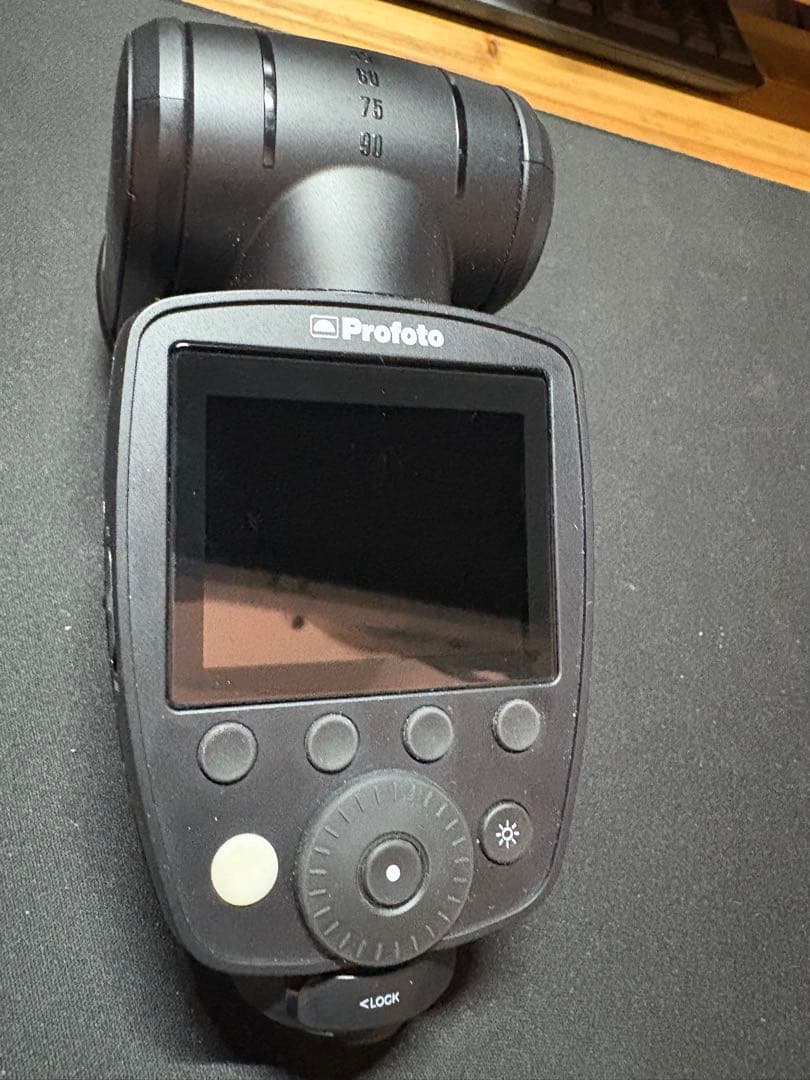 Profoto A1X AirTTL-C ストロボ 本体＋予備バッテリー付