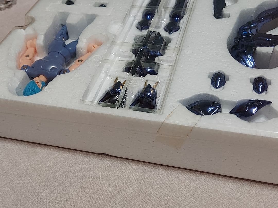 聖闘士星矢 聖闘士聖衣大系 イプシロンローブ フィギュア