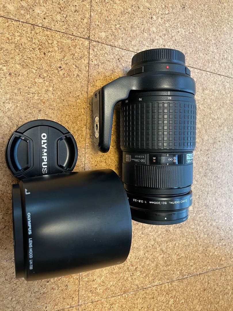 Olympus Zuiko Digital 50-200/2.8-3.5フード付