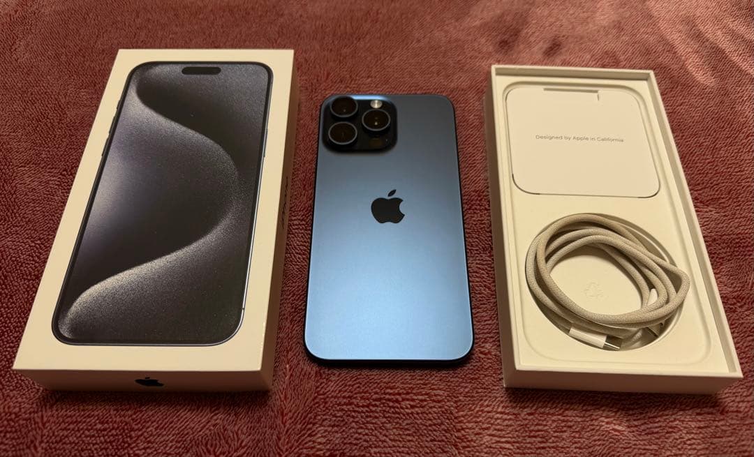 Apple iPhone 15 Pro Max 256GB SIMフリー 美品
