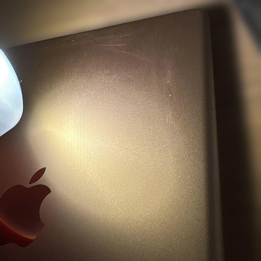 iPad 第6世代 32GB Wi-Fi 91% ケース,イヤホン,コードおまけ