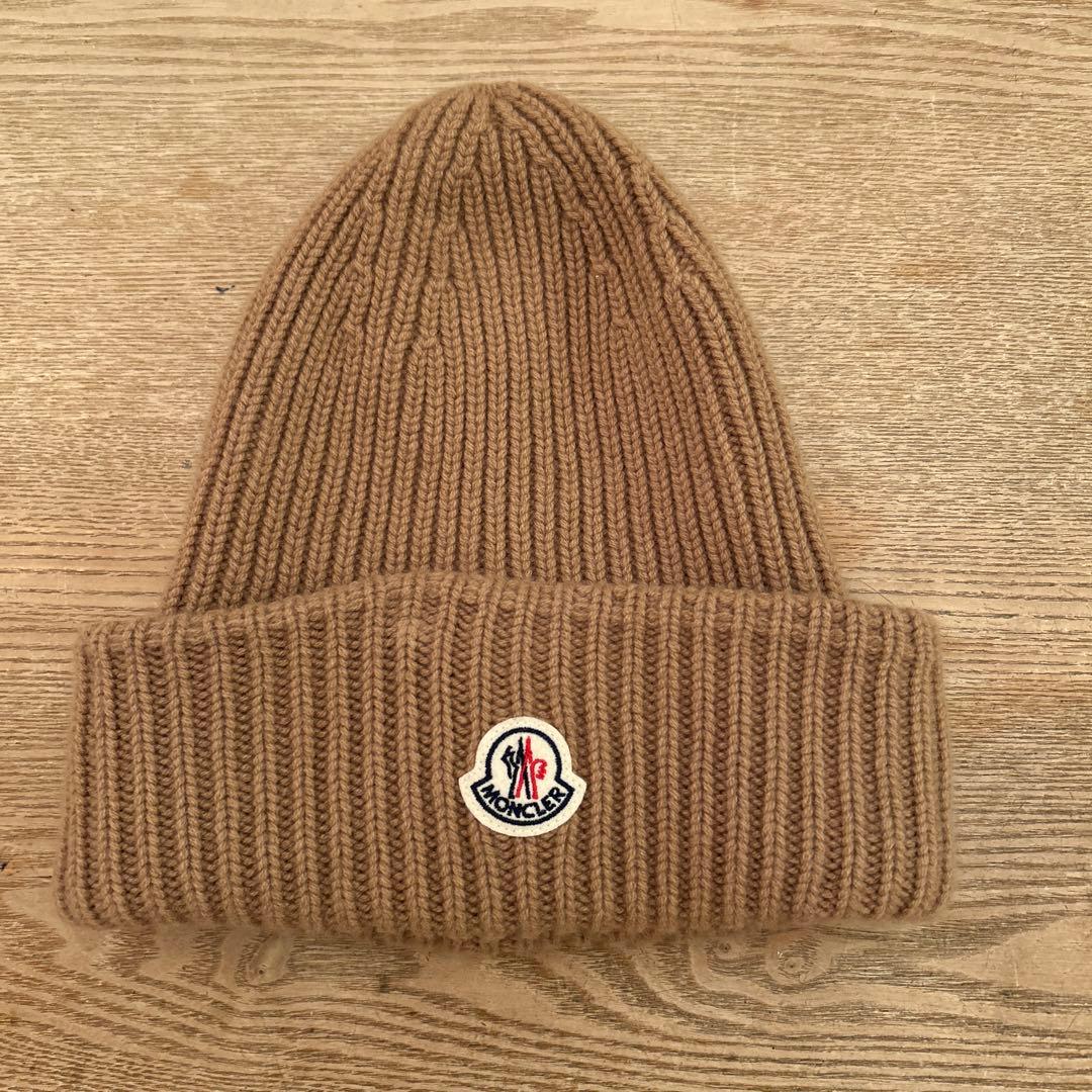MONCLER モンクレール　ニット帽 キャメル