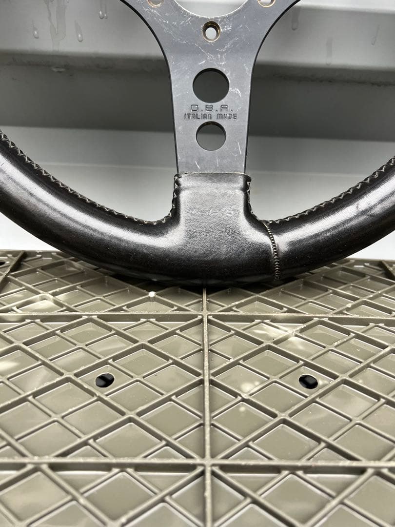 O.B.A. スポーツステアリングホイール