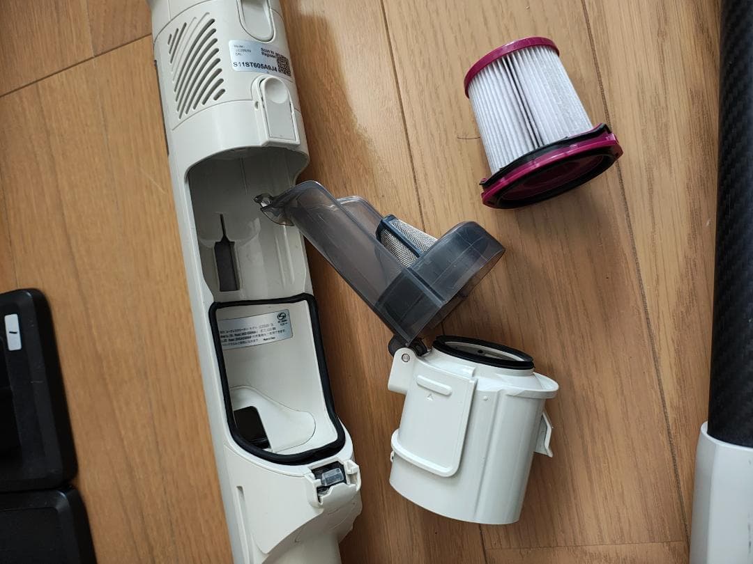 シャーク★LC200JIV★バッテリー新品と同等★ヘッド微割れあり