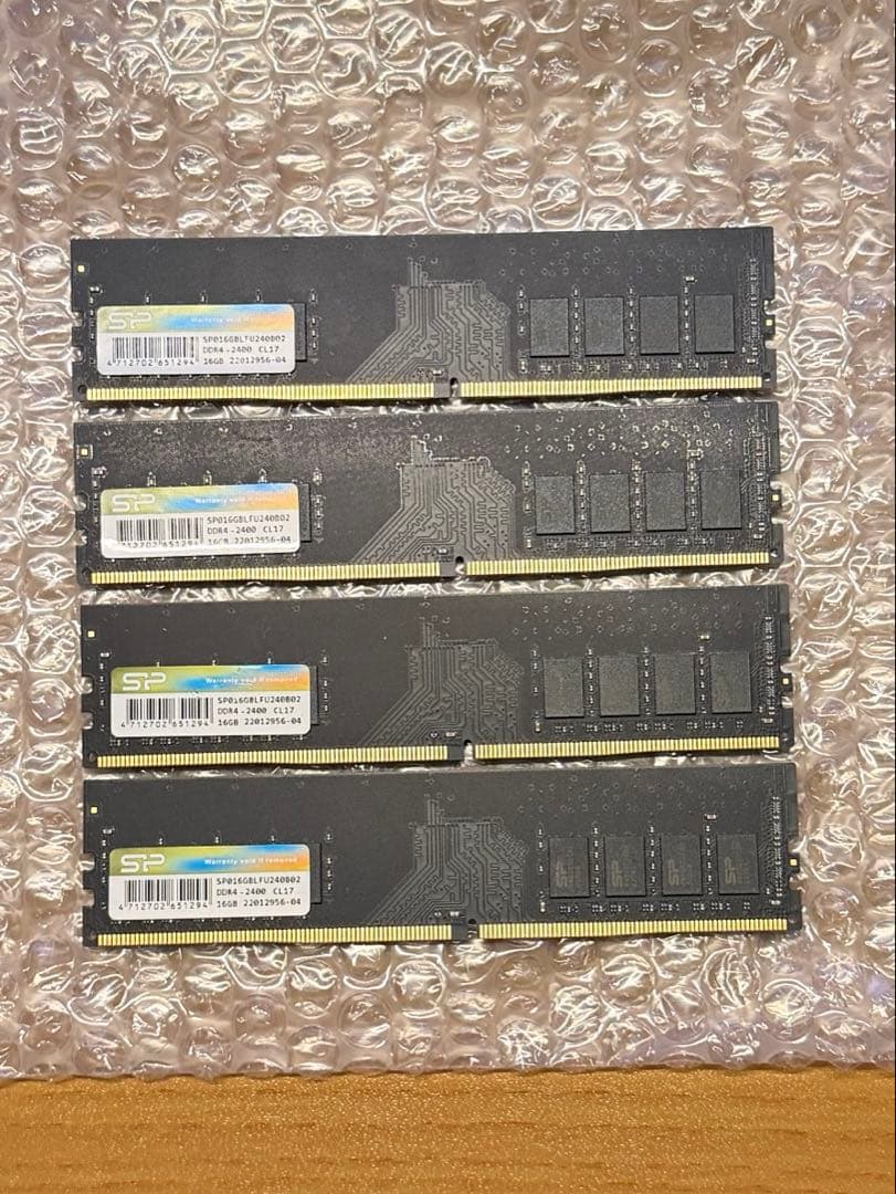 DDR4-2400メモリー 16GB×4 Silicon Power