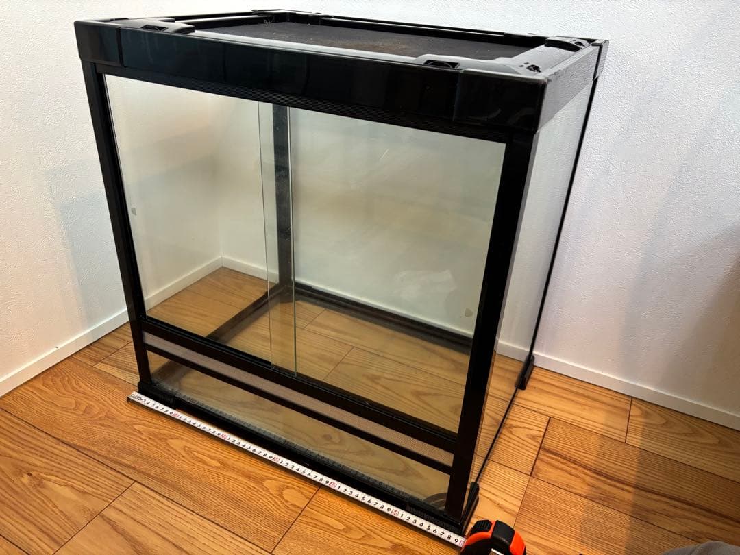 爬虫類飼育ガラスケージ 60✖️60✖️45cm 新潟