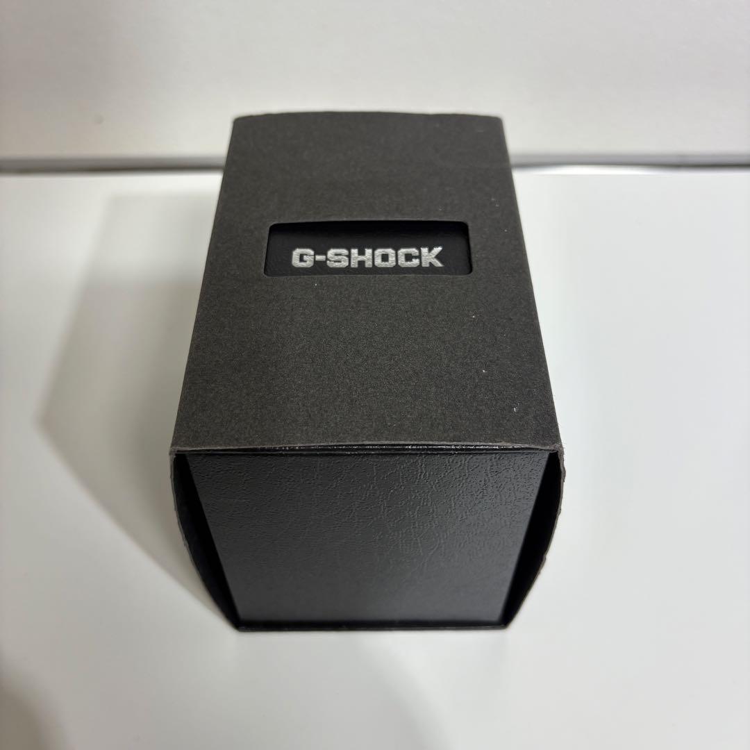 美品 G-SHOCK フルメタル タフソーラー GMW-B5000GD-1JF