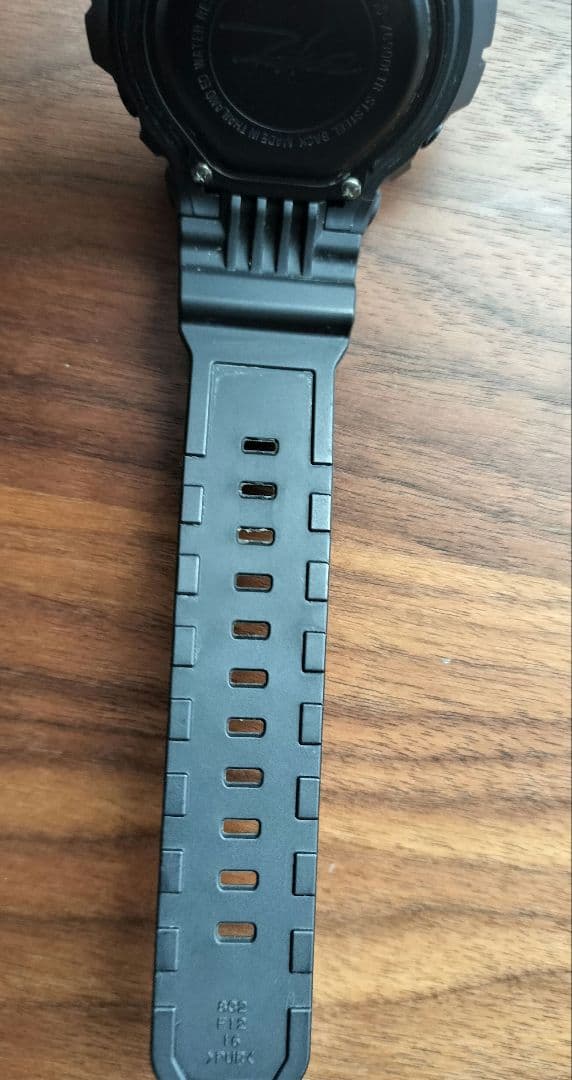 G-SHOCK FUTURA フューチュラ GD-X6900FTR-1JR