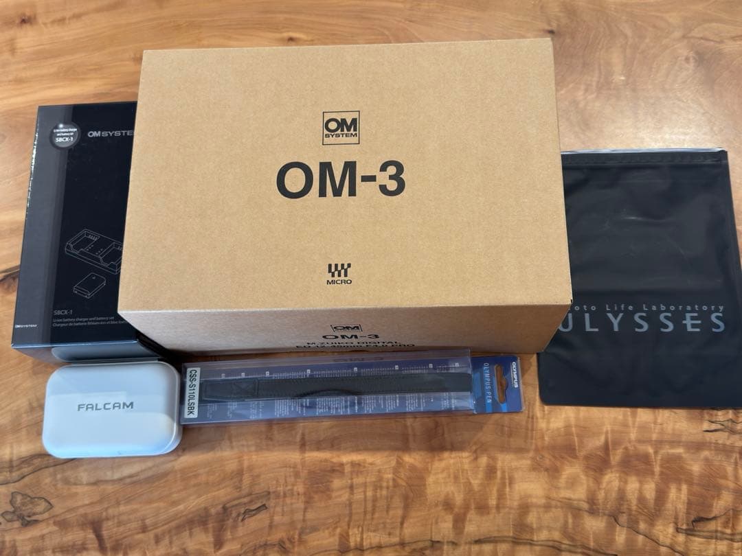 デジタルカメラ OM SYSTEM OM-3