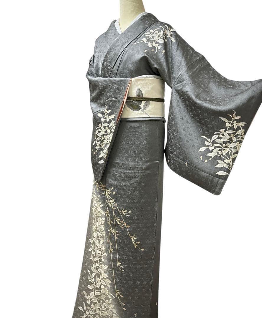 A151愛華 訪問着　錆鼠色　花地紋　染め花　正絹　フォーマル　身丈164cm