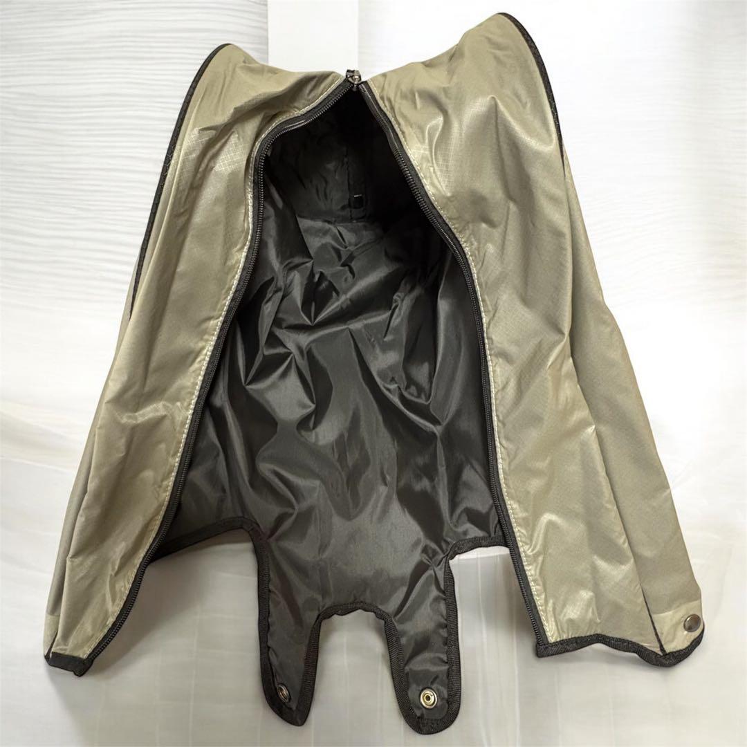 美品‼️スリクソン　スタンド式キャディバッグ　9.5型　超軽量で耐久性・撥水性