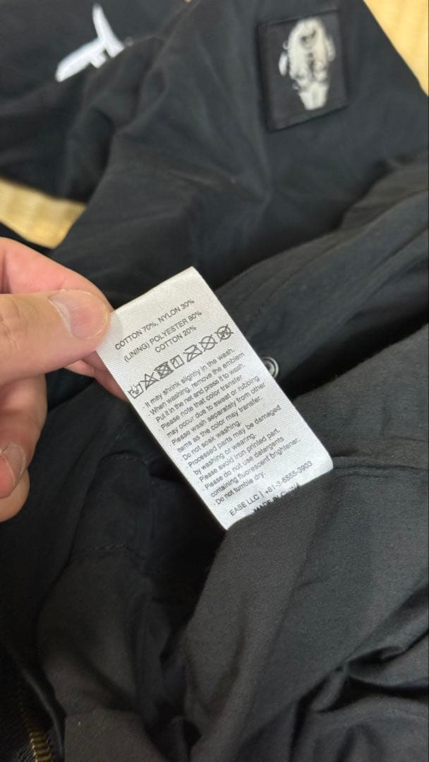 しおNISHIMOTO IS THE MOUTH（ニシモトイズザマウス）