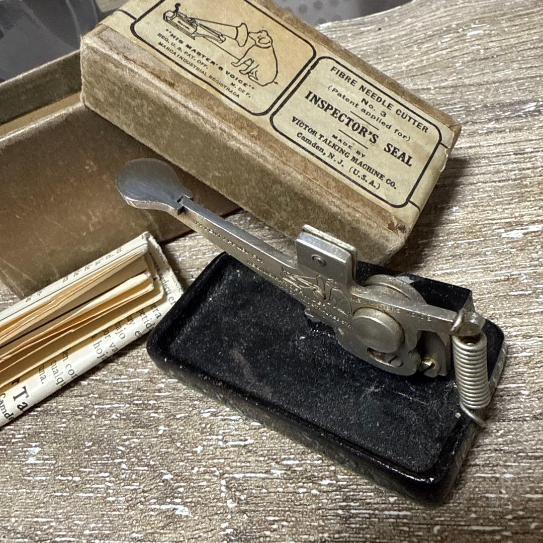 蓄音機用HIS MASTER'S VOICE 竹針NEEDLES CUTTER