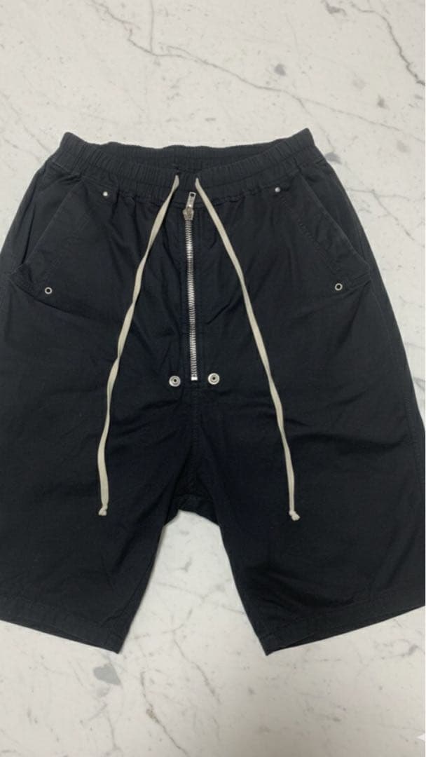 リックオウエンス　ショートパンツ