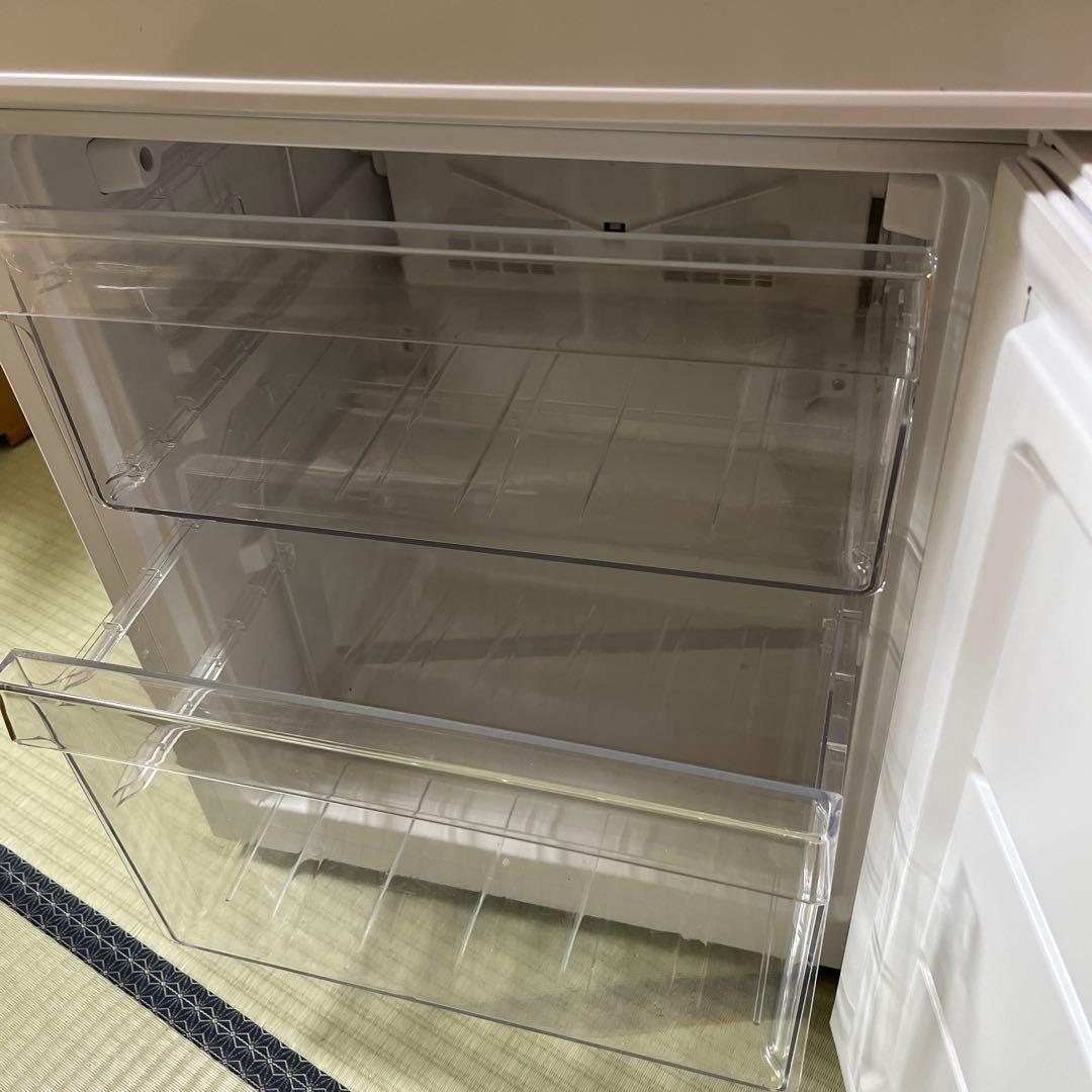 ニトリホワイト 2ドア冷凍冷蔵庫140Ｌ（霜取り不要）