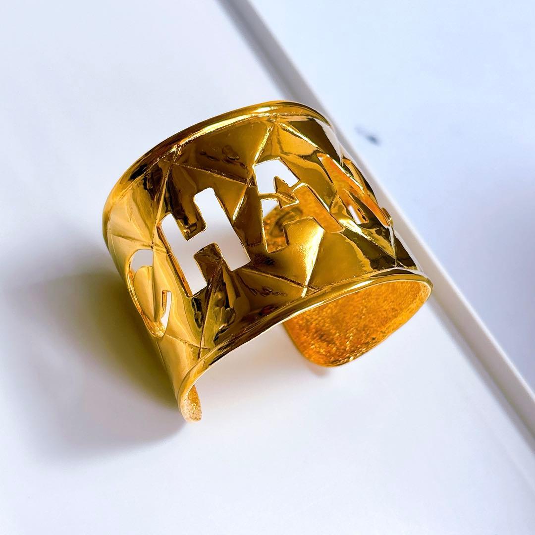 【美品】シャネル　ヴィンテージ　マトラッセ　キルティング　ブレスレット　バングル