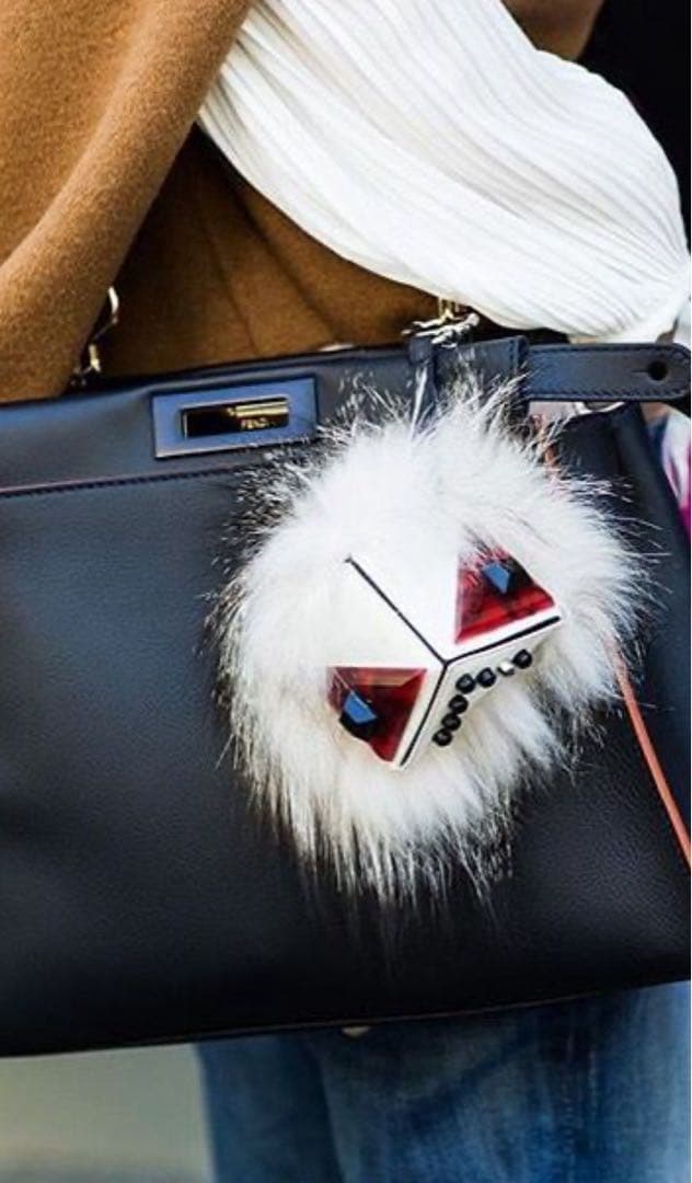 ♥️FENDI♥️モンスターバグズ バッグチャーム Furキーホルダーレザー