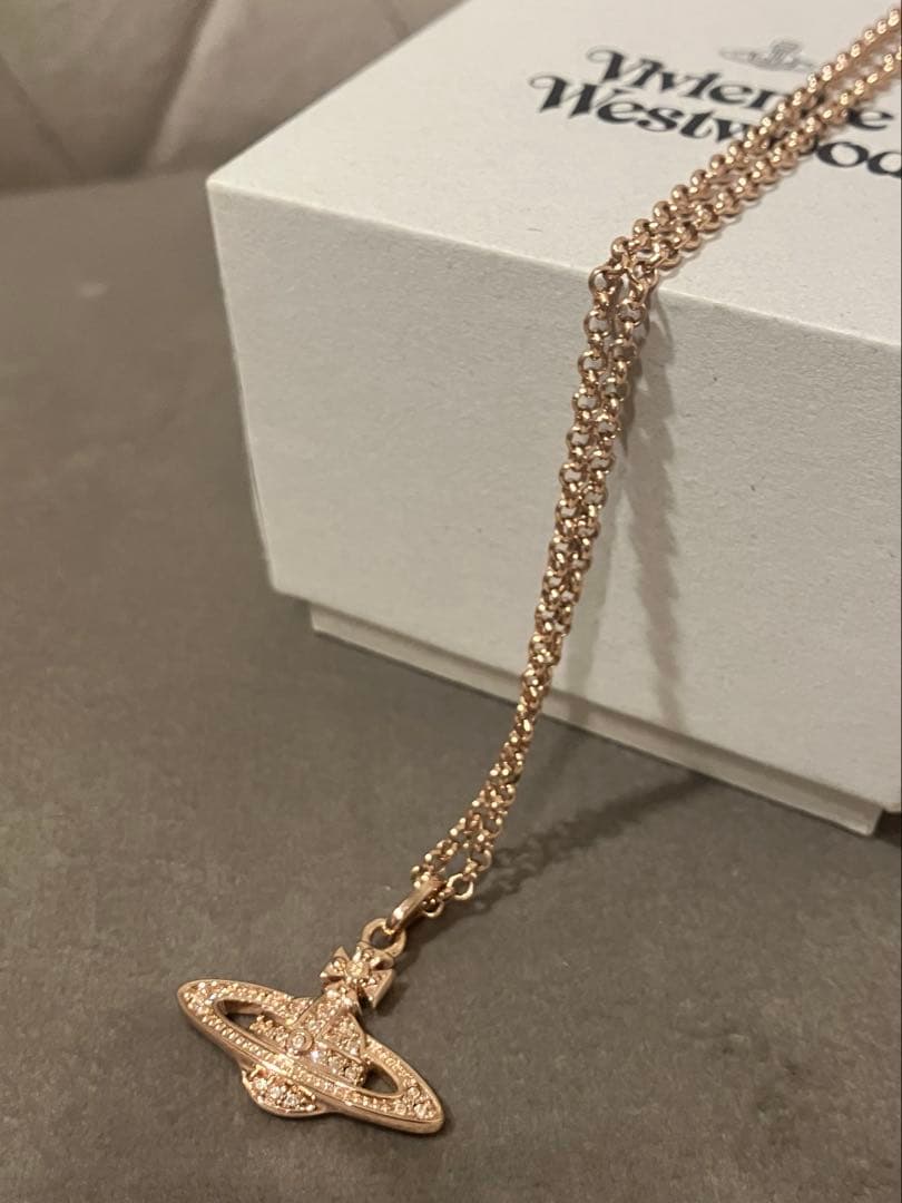 Vivienee Westwood ネックレス ピンクゴールド