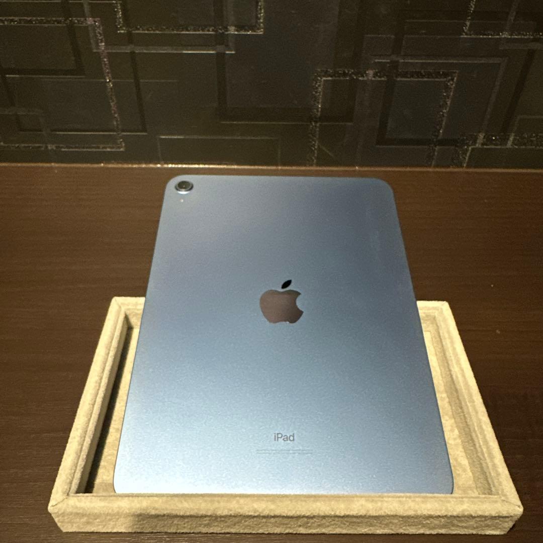 iPad(第10世代)Wi-Fiモデル　64GB ブルー