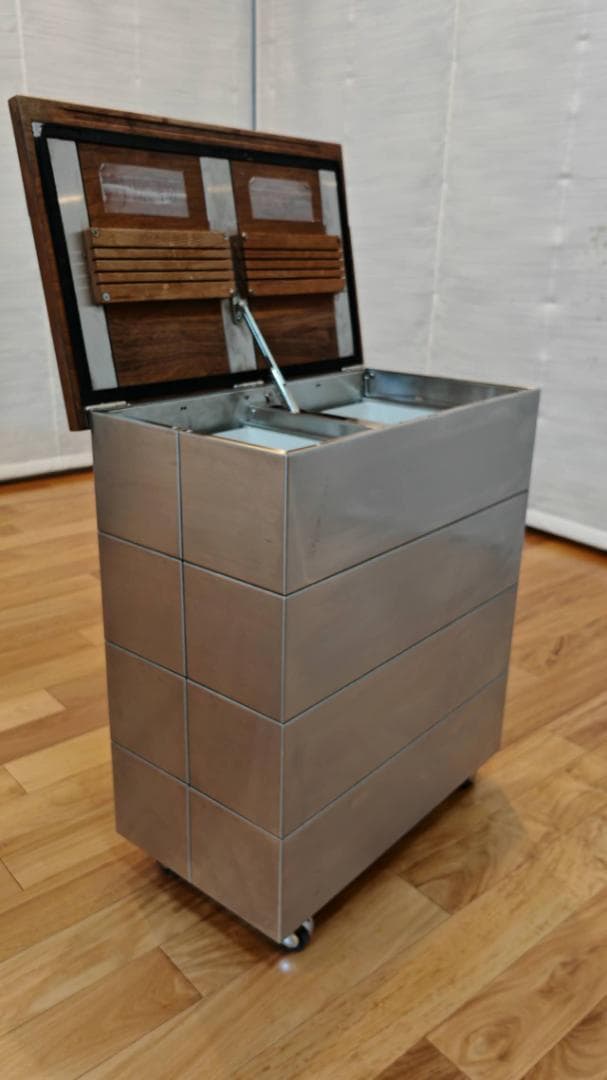 美品　【希少デザイン】ステンレスダストボックス／ゴミ箱 無垢材製天板付き