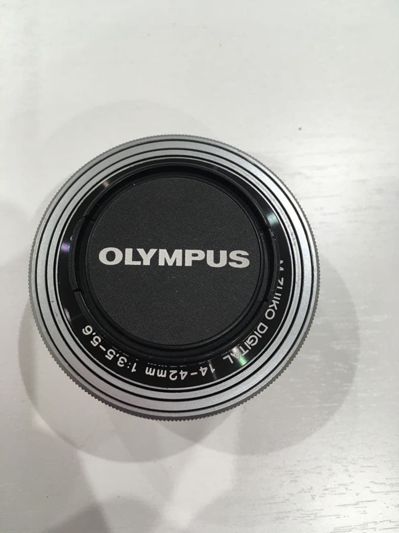 OLYMPUS OM-D E-M10 Mark Ⅲ本体レンズ TO.1647