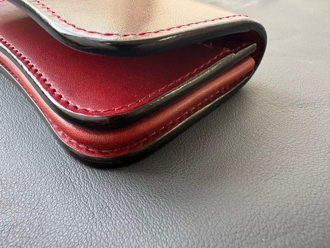 ジェネラル ワイルドスワンズ　 サドルプルアップ　チョコ　バーガンディ　名刺入れ