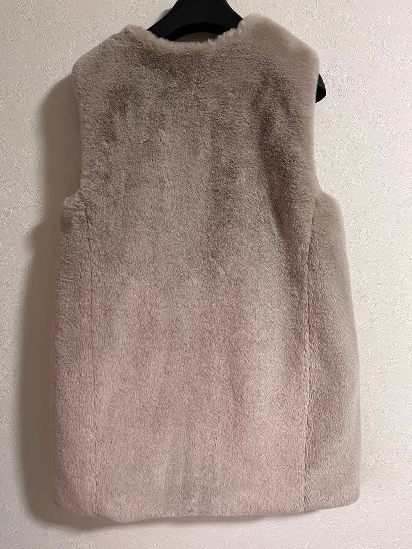 TATRAS エコファーノーカラーロングベスト　POLLINAサイズ2