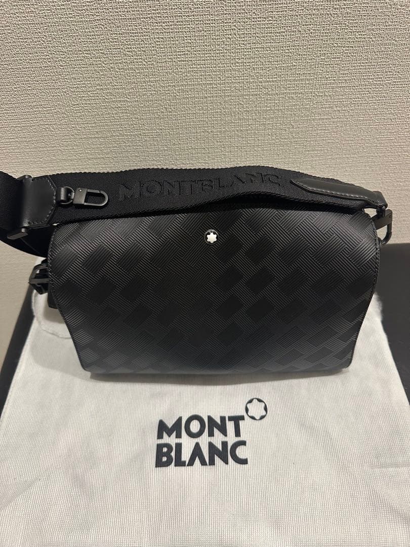 美品　MONTBLANC モンブラン　メンズ　ボディバック