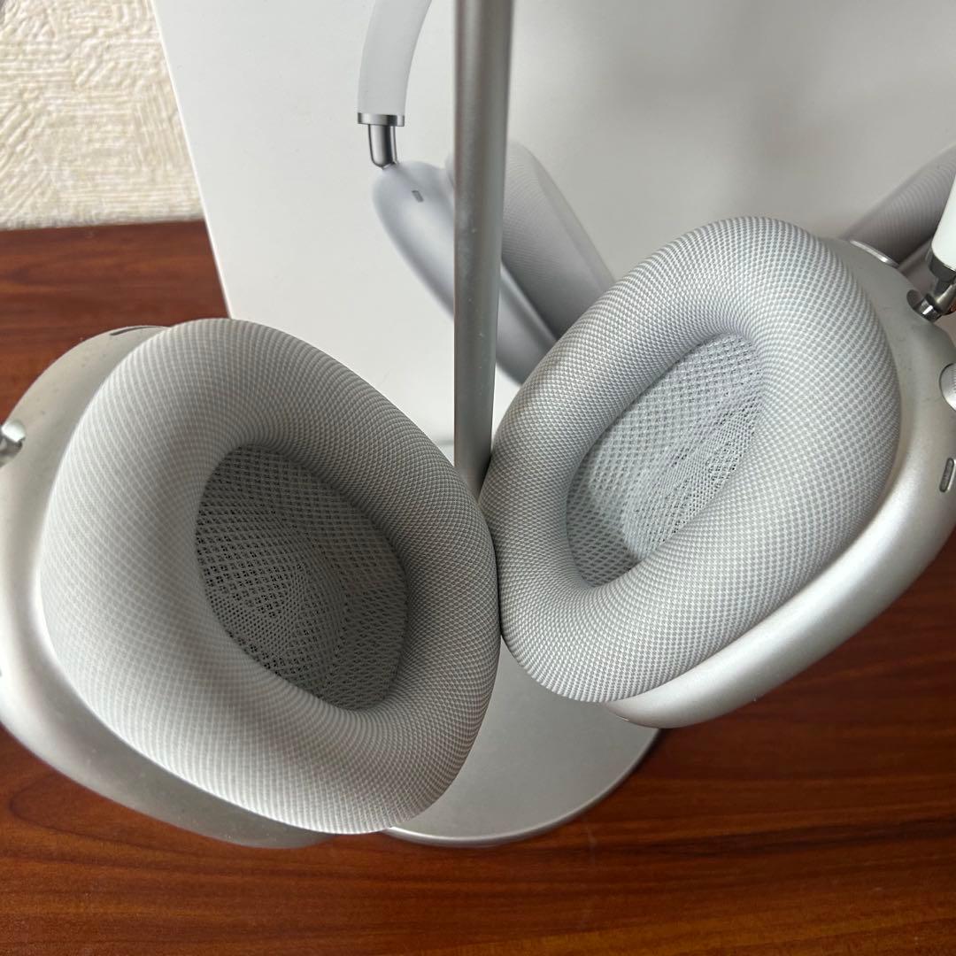 Air pods max シルバー
