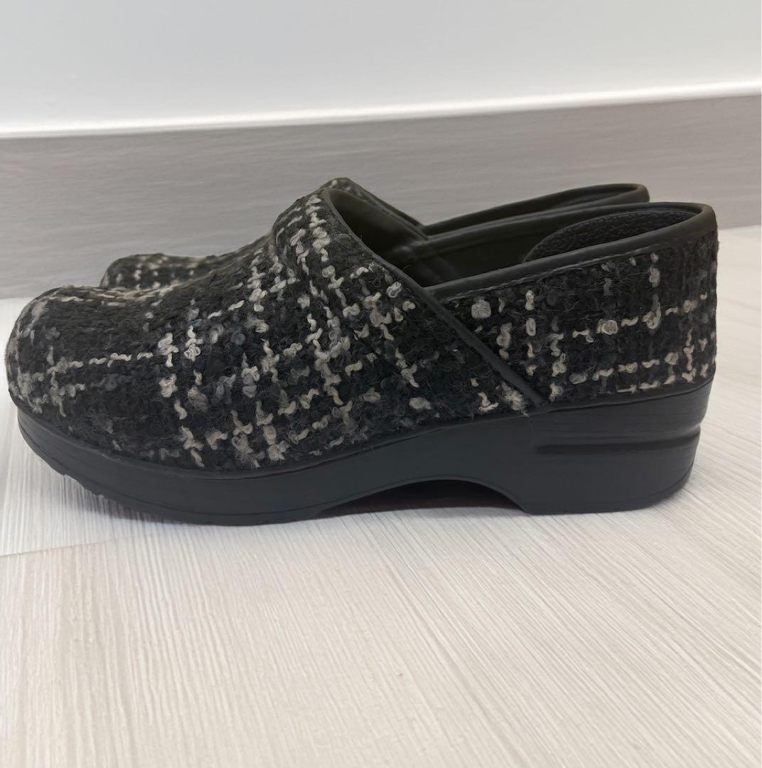 新品.未使用　ダンスコ・Fabric Pro・/サイズ:38