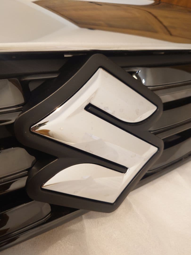 スズキ　スペーシアカスタム　mk53s 純正　フロントグリル　外装