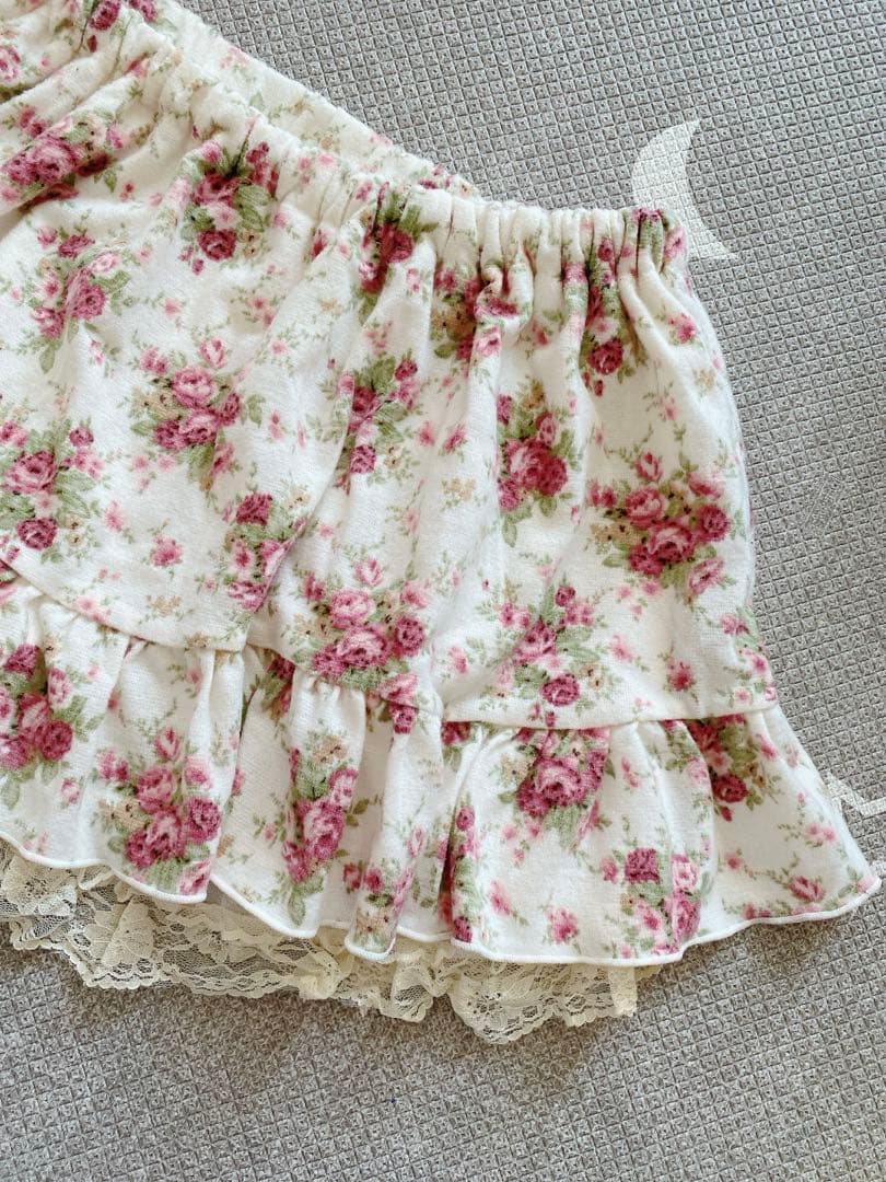 希少 リズリサ 平成 LIZ LISA 花柄スカパン ホワイト/ピンク　00 s