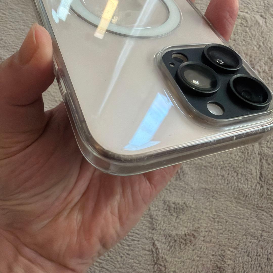 Apple iPhone 16 Pro Max 256GB 純正ケース付き