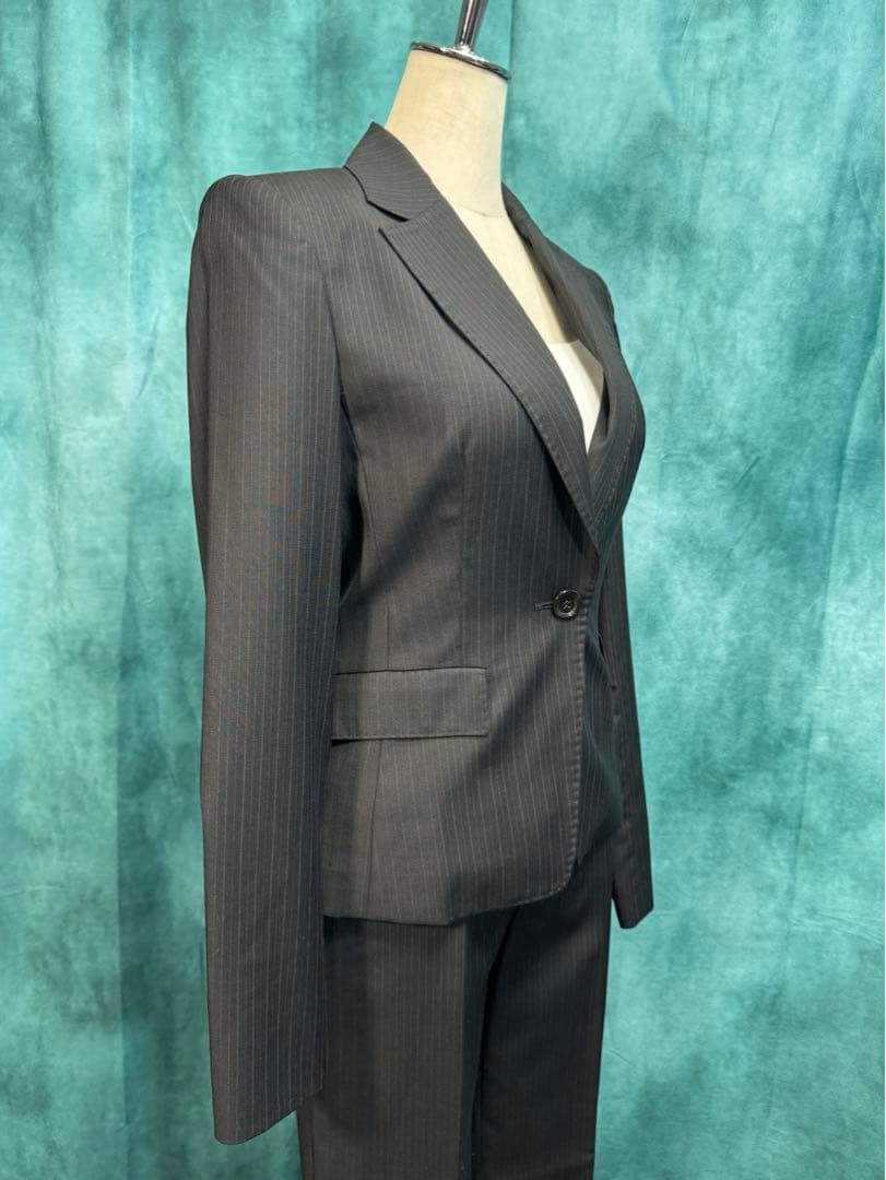 ANAYI ロロピアーナ Mサイズ　ビジネススーツ　イタリア高級生地使用 フレア