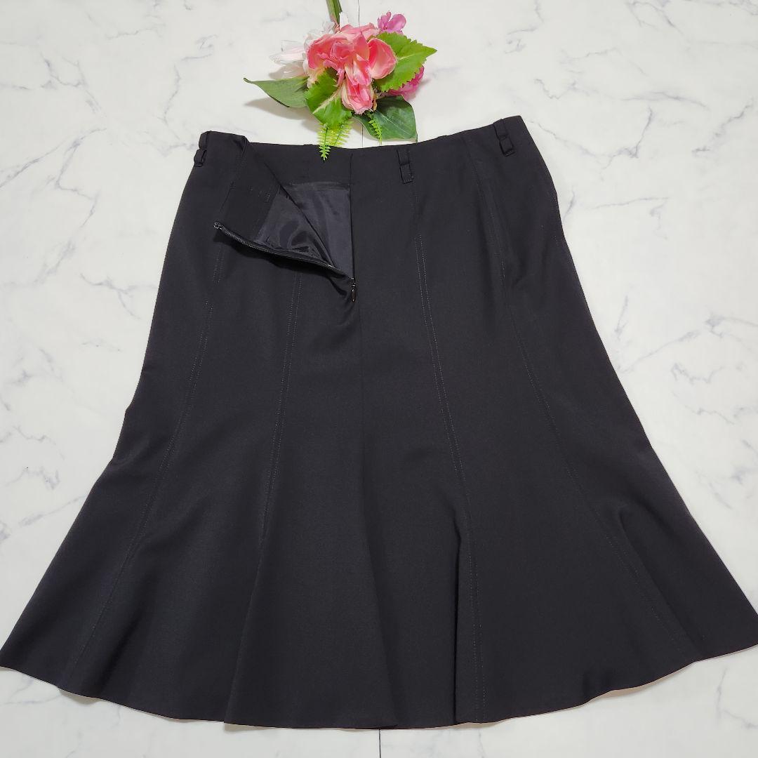 バーバリーロンドン　スカートスーツ　セットアップ　イタリア製生地　40　ブラック