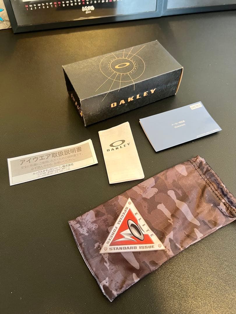 OAKLEY Straight Jacket 新品・未使用 IO着用オークリー